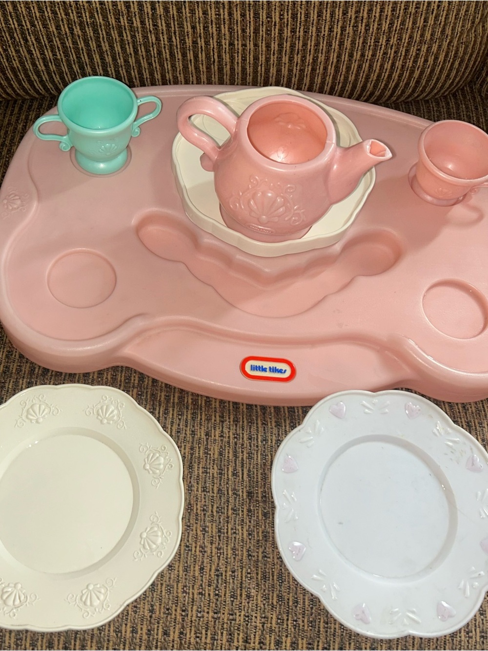 Little Tike-style Pink Tea Set with Mint Accent Cups